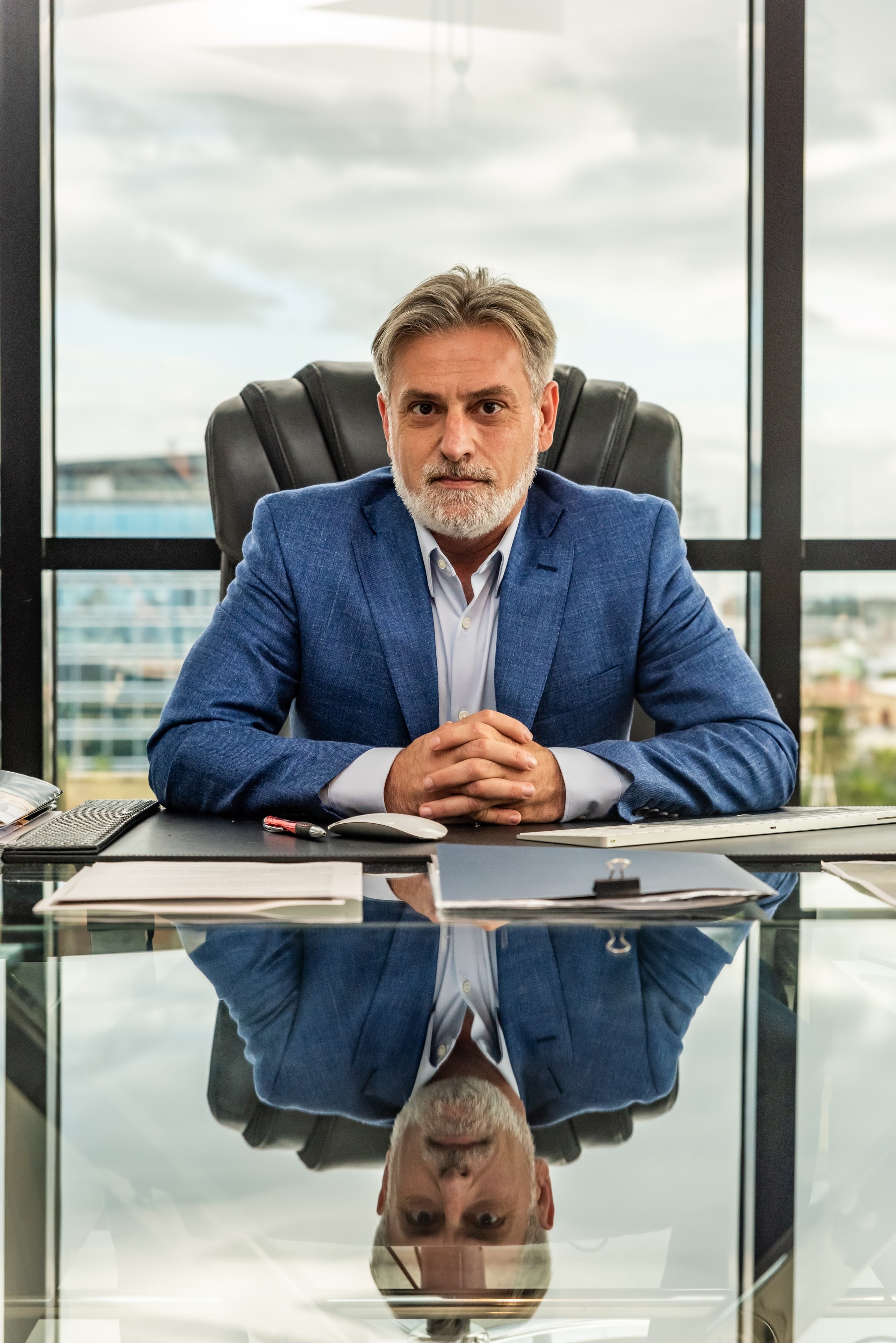 Vladislav Salaridze — immigration attorney